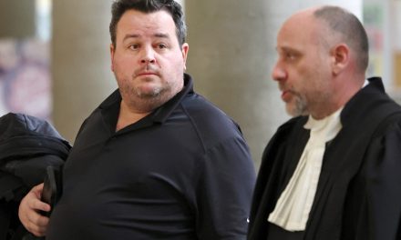 Accusé d’avoir tenté de tuer un avocat | L’accusé se base sur un sondage pour éviter son nouveau procès