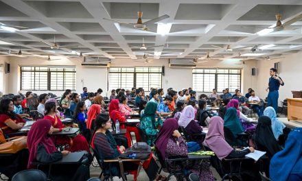 Chute de l’ex-première ministre du Bangladesh  | Les étudiants à l’origine des manifestations retournent à l’université