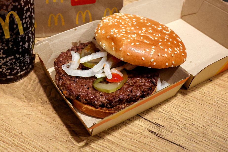 Épidémie d’E. coli chez McDonald’s | Les infections se multiplient aux États-Unis