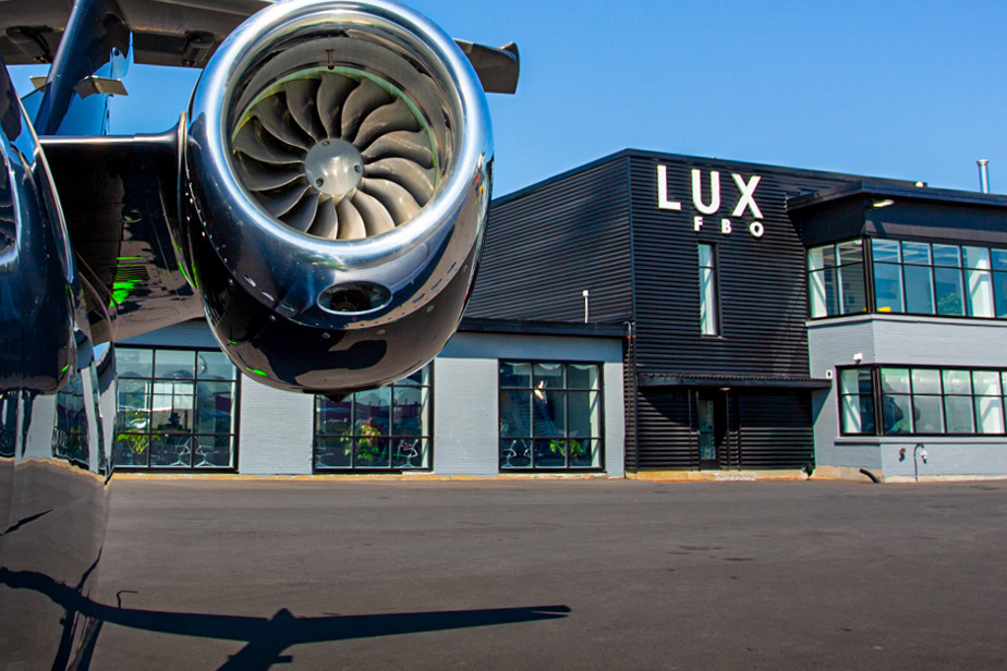 Aviation privée | Après Montréal, Péladeau se pose à Saint-Hubert