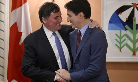 Qui est Dominic LeBlanc, l’homme de confiance de Justin Trudeau ?