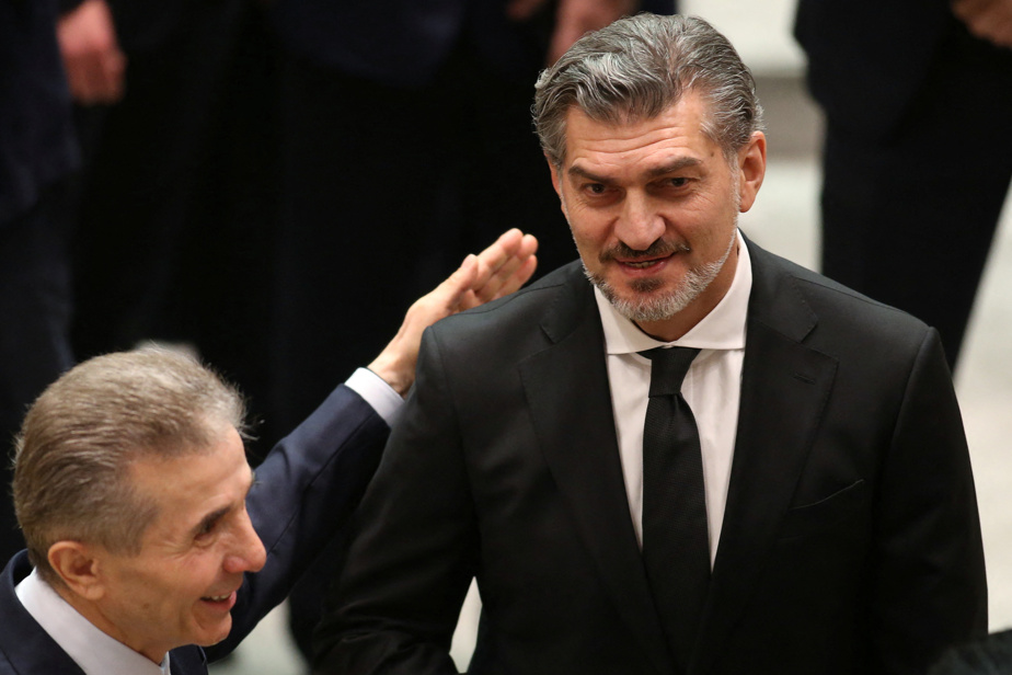 Géorgie | Un nouveau président investi, la sortante se dit toujours « légitime »