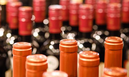 Société des alcools du Québec | Retirer le vin américain des tablettes est envisagé