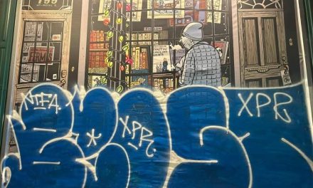 Avenue du Mont-Royal | Une murale du bédéiste Michel Rabagliati vandalisée