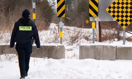 Frontière entre le Canada et les États-Unis | Les mesures canadiennes pour la sécurité frontalière arrivent trop tard, selon un républicain