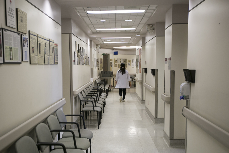 Compressions en santé | Les services administratifs dans le viseur de Santé Québec