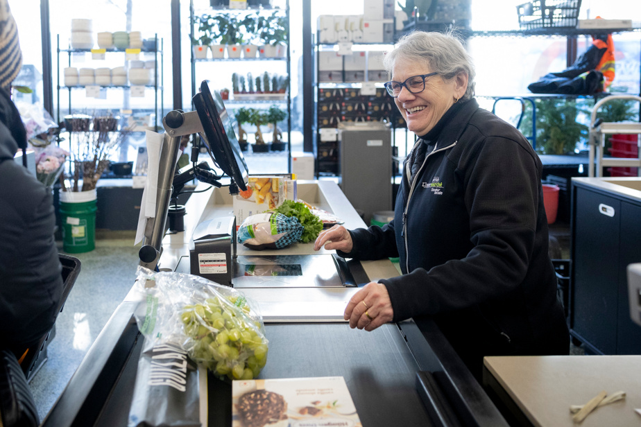 Commerce de détail | Travailler à la caisse assis ou debout, un sujet tabou