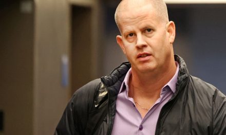 Accusé d’exploitation sexuelle d’une adolescente | L’ex-entraîneur de basketball acquitté, même si le juge ne l’a pas cru