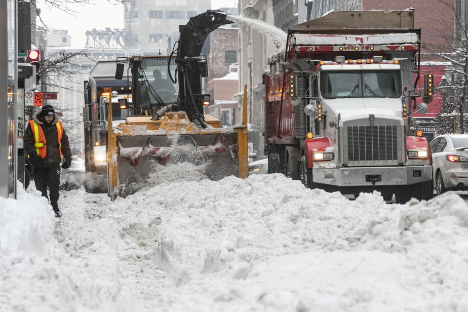 Dès vendredi soir | Opération de chargement de neige à Montréal