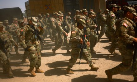 Près de 3000 soldats supplémentaires à la frontière avec le Mexique