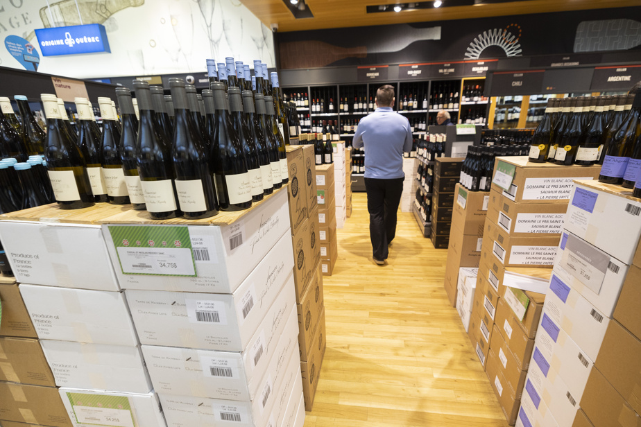 La SAQ ferme huit succursales et mise sur les micro-agences urbaines