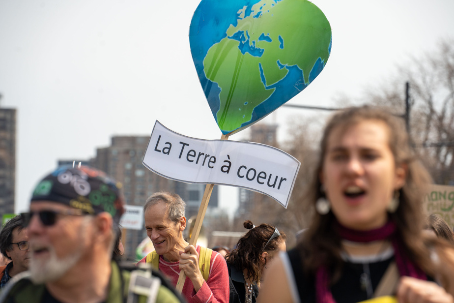 Jour de la Terre | Dans la rue pour le financement des transports collectifs