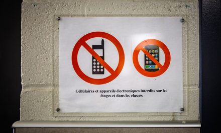 Cellulaire à l’école | Consensus à Québec pour une interdiction mur-à-mur