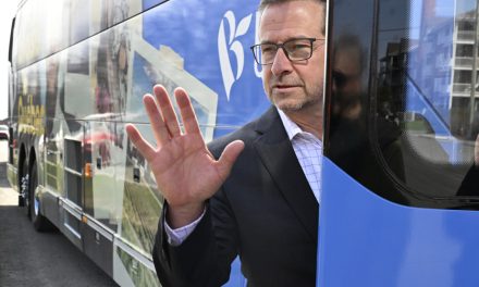 | Des milliers de kilomètres en pays bloquiste
