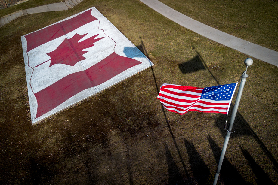 | Trump pousse pour l’annexion du Canada le jour des élections