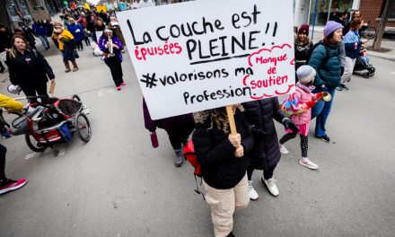Manifestation à Montréal | Dans la rue pour les éducatrices en CPE