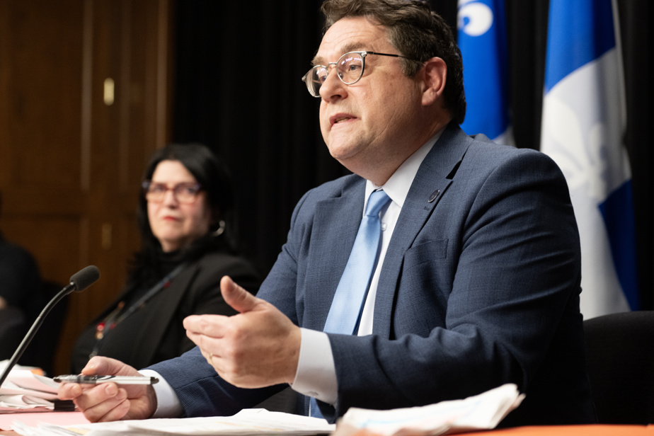 Construction d’écoles | Drainville se défend de prioriser les projets selon la couleur du comté