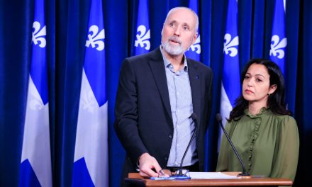 Rémunération liée à la performance | Québec solidaire sort avec des médecins contre le projet de loi 106