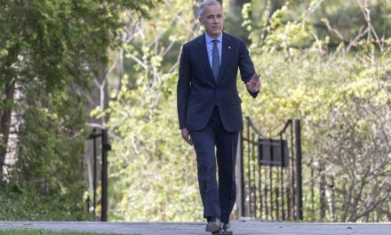 Bouclier antimissile annoncé par Trump | Carney confirme l’intérêt du Canada à participer au « Dôme d’or »