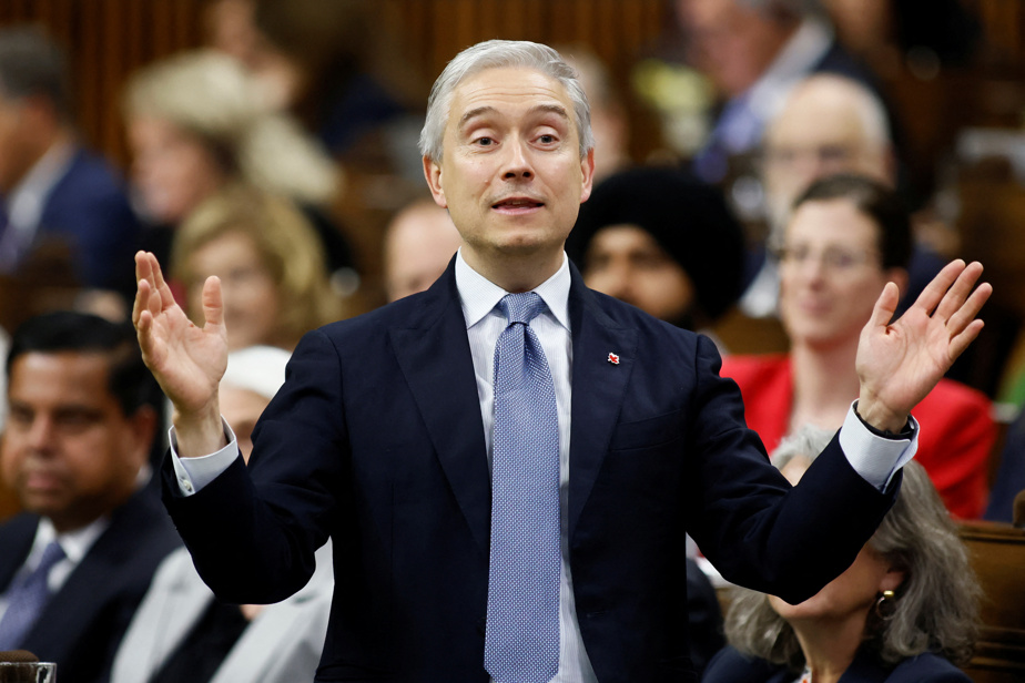 Budget principal | Tir groupé sur les libéraux pour leur hausse de 8 % des dépenses