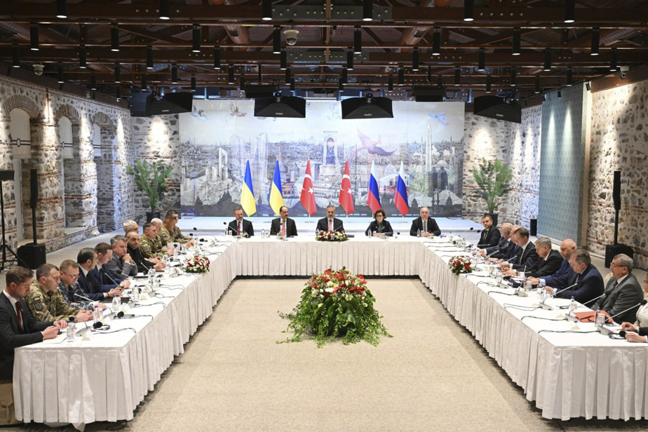 | Fin des premières discussions directes entre Russes et Ukrainiens depuis 2022