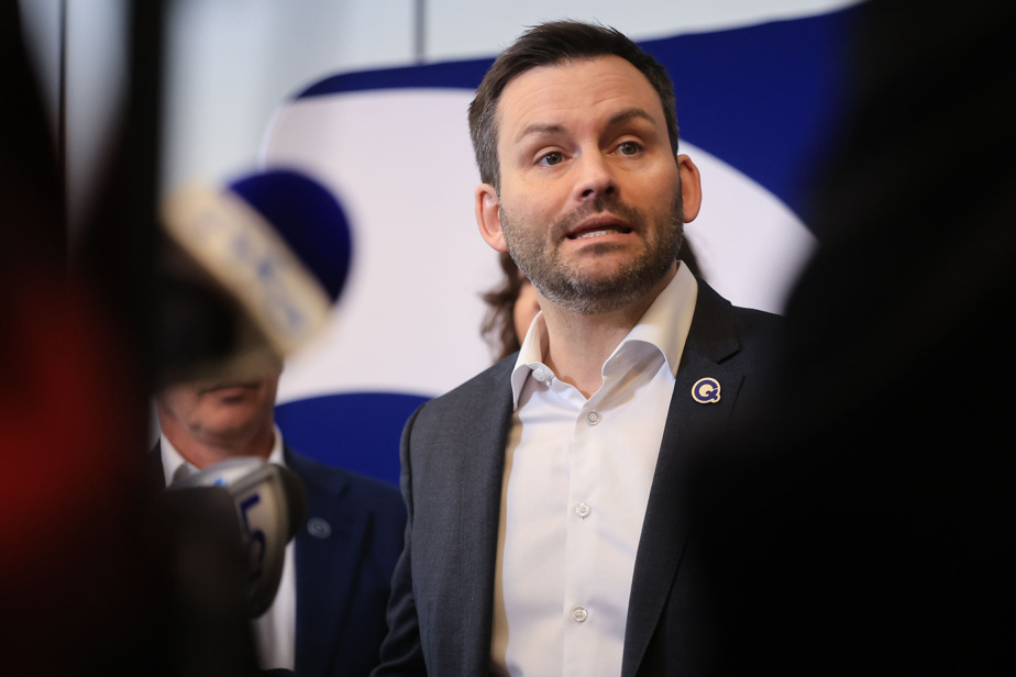 Partielle dans Arthabaska | Paul St-Pierre Plamondon défend son candidat face aux attaques d’Éric Duhaime