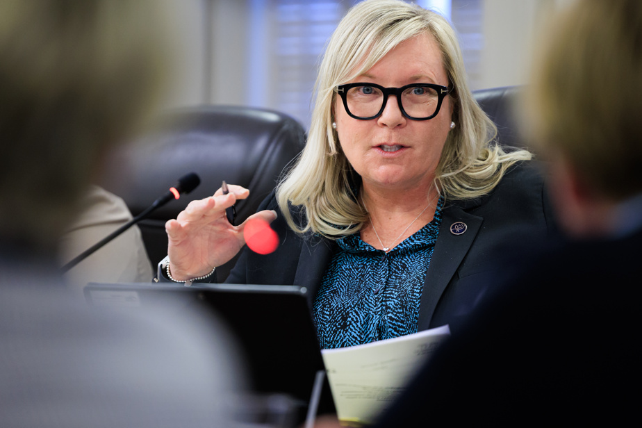 | La députée Nichols revient au PLQ et appuie Rodriguez