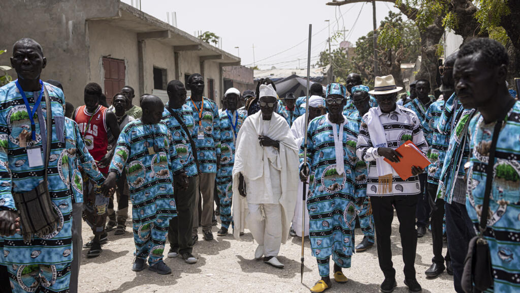 Au Sénégal, une île ravive le trône du « roi de la mer »