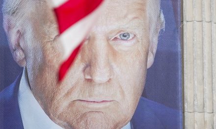 Vente de cryptomonnaies | Trump a empoché plus de 57 millions de dollars