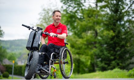 Sensibilisation à la SLA | Traverser le Canada en fauteuil roulant