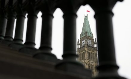 Rapports de la vérificatrice générale | Ottawa trop lent à traiter les demandes d’inscription en vertu de la Loi sur les Indiens