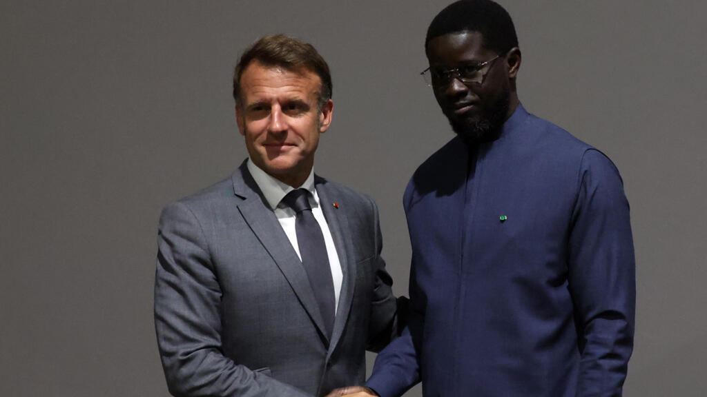 Sénégal : cérémonie historique pour marquer la fin de la présence permanente de l&rsquo;armée française