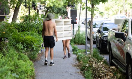 1er juillet | Pluie, chaleur et joueurs de football pour la journée de déménagement