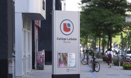 Amende pour trop d'étudiants anglophones | Le Collège LaSalle reporte sa rentrée