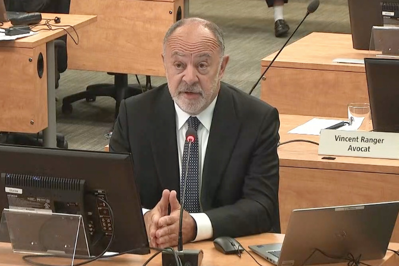 Commission Gallant | Suivez en direct le témoignage de Christian Dubé