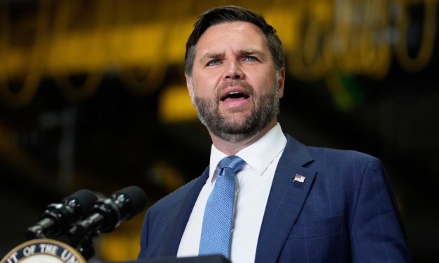 Guerre en Ukraine | La Russie a fait d’« importantes concessions » à Trump, affirme Vance