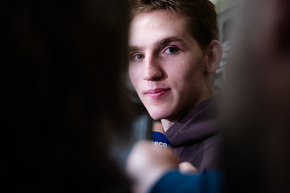 Le Canadien | Lane Hutson, « le plus talentueux depuis Guy Lafleur » selon Serge Savard