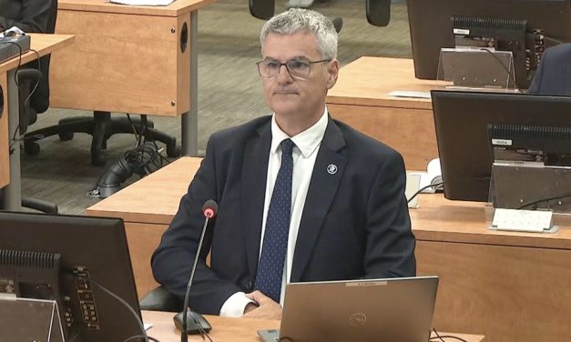 Commission Gallant | Suivez en direct le témoignage d’Éric Caire