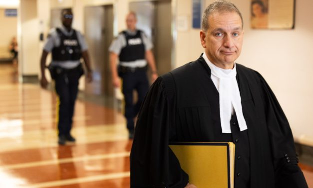 Agression d’un policier | Nouvelles accusations contre l’adolescent accusé de terrorisme
