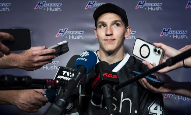 Lane Hutson | « Je ne pense pas qu’il y ait de la pression »