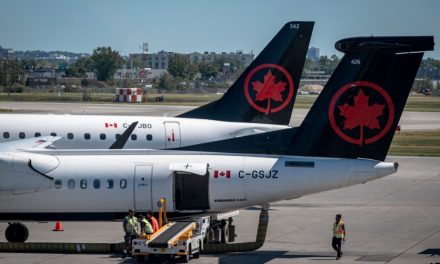 Les agents de bord d’Air Canada officiellement en grève