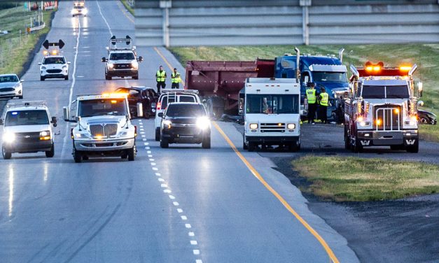Carambolage mortel à Boucherville | Le cellulaire du camionneur intéresse les policiers