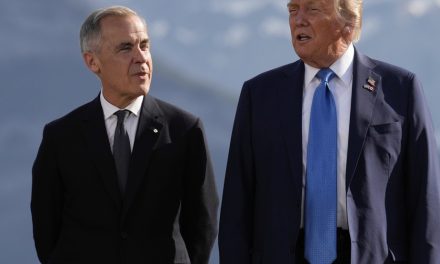 Guerre commerciale | Dominic LeBlanc s’attend à une discussion Carney-Trump bientôt