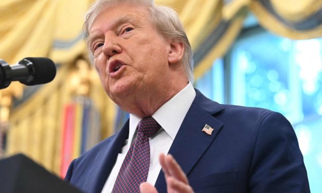 Les rumeurs sur la santé de Donald Trump persistent malgré les démentis