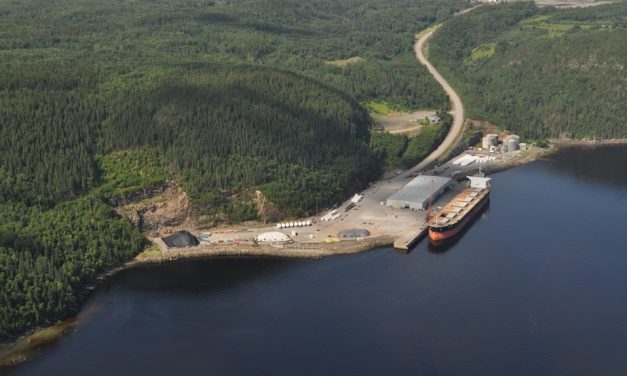 Minéraux critiques exportés vers l’Europe | Le ministre Tim Hodgson compte visiter le port de Saguenay