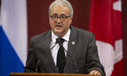 Exclu de la CAQ | Pierre Dufour ouvre la porte à passer chez les libéraux