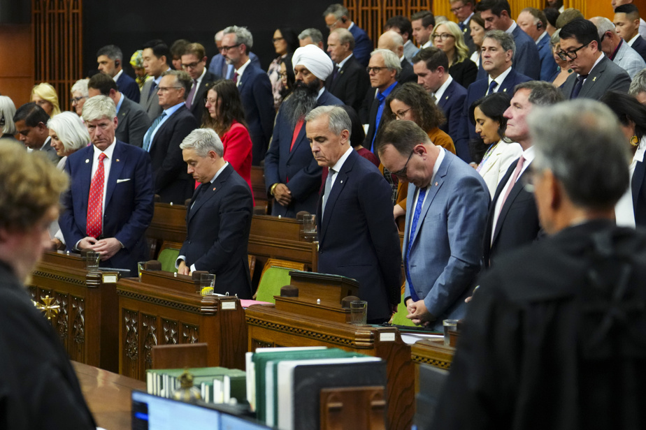 Chambre des communes | Les députés rendent hommage à Ken Dryden