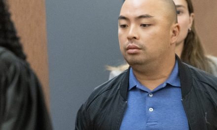 Procès d’un ex-entraîneur de basketball | Même s’il était « très proche » de l’adolescente, l’accusé nie avoir eu des relations sexuelles