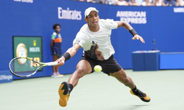 Internationaux des États-Unis | Auger-Aliassime bat Rublev et passe en quarts de finale