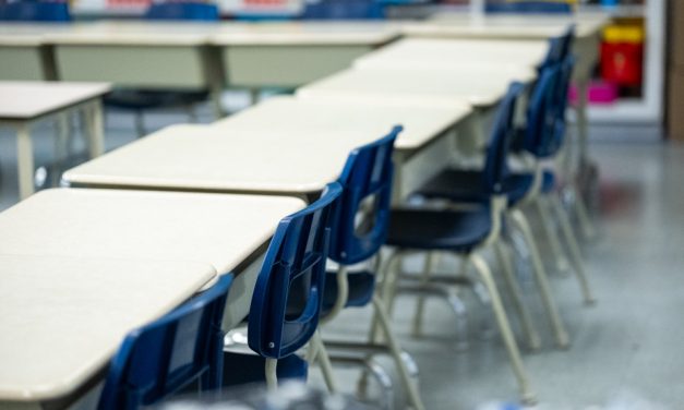 Des parents se mobilisent contre les compressions budgétaires